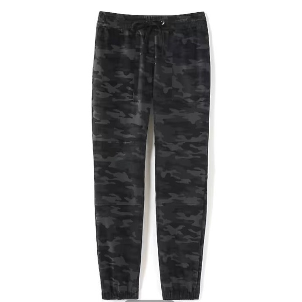 J.Jill Women's Brushed Sateen Camo Cargo Joggers - Black Subtle - Size L Petite